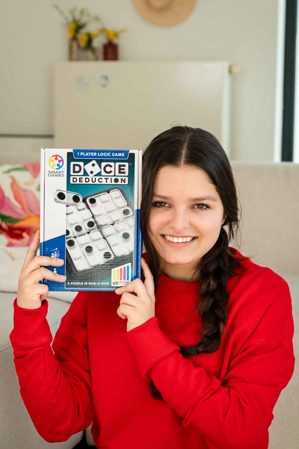 Smartgames SG 453 Dice Deduction Lifestyle Shot 86Cc7e